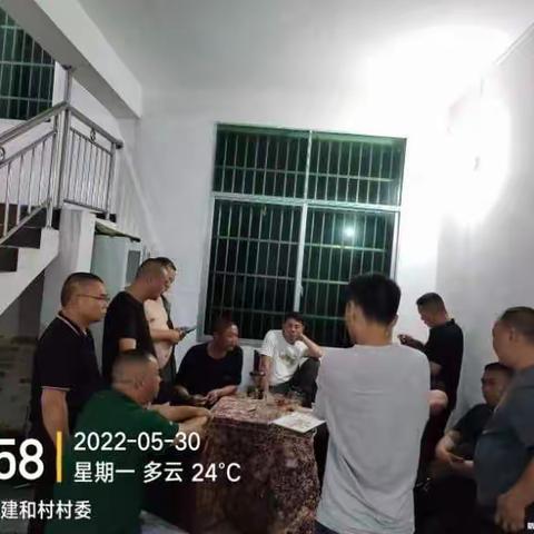 暴雨致，不眠夜！不辞辛劳书写为民情怀