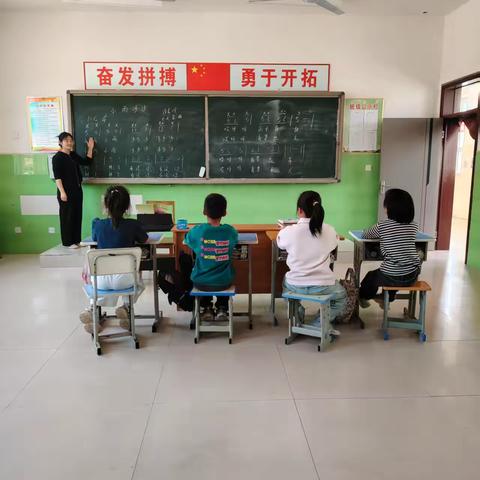 张二庄镇音体美教师走教活动掠影