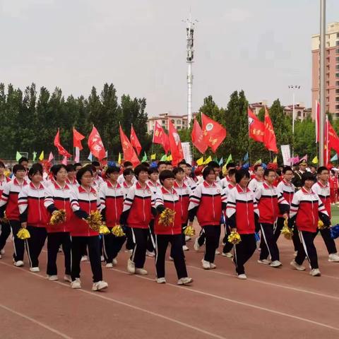 槐阳中学团结集体舞律动助力2024年柏乡县“奔跑吧·少年”中小学生田径运动会开幕式圆满成功