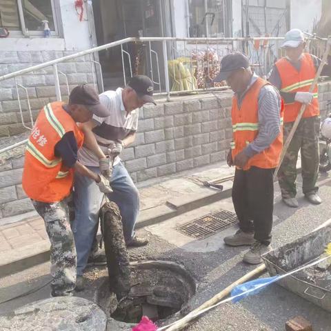 【维修队】市政维修不停步，安全防线牢守护