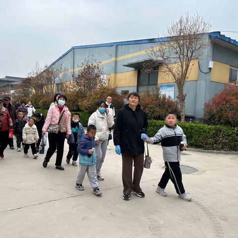 探秘阳光城堡，寻找“酱”心精神——北城街道第二幼儿园参观江北酿造博物馆活动