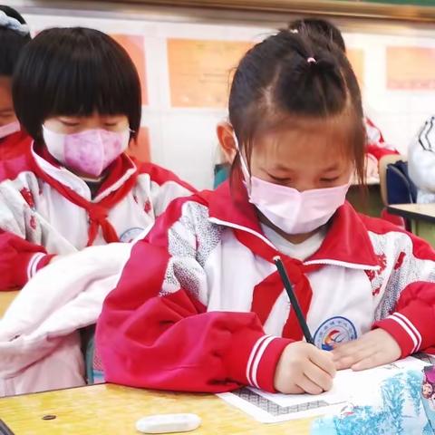 翰墨飘香浸校园 妙笔生花润心田（一）