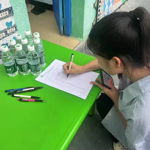 博贺镇第一幼儿园大C班家长学校集中授课——《如何培养孩子的时间观念》