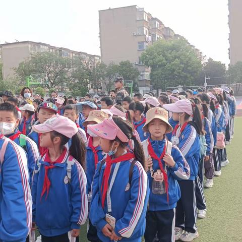 感受别样课堂，最美教育在路上——盛丰（江华）小学三、四年级研学之旅