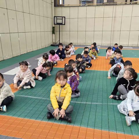 万婴现代城幼儿园中15班本周反馈