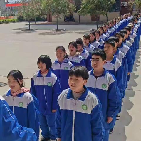 【美育熏陶】利辛县城关学区城南中学举行“餐前一首歌”比赛