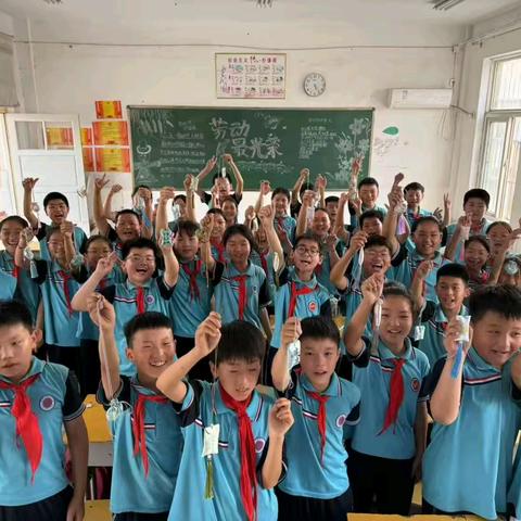 粽情画意 彩绳结情 ——吕陵小学端午节主题活动温情记录