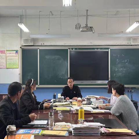 公开课上展风采  听课评课促发展 ——张村寨小学公开课教研活动