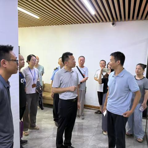 【党建引领.红色服务】雁塔社区开展联合消防检查行动