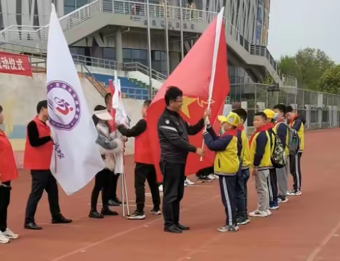 相约楚风塔，畅游春天里——东湖学校104班春日研学游