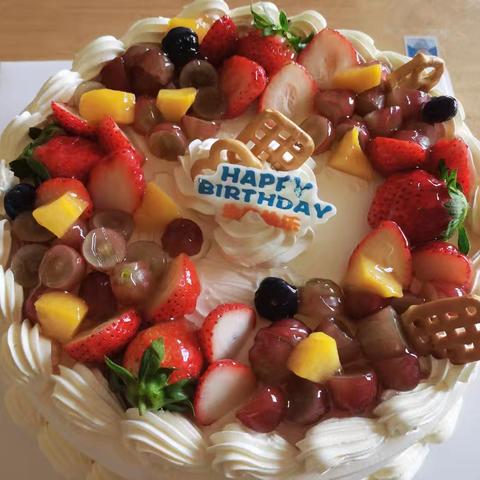 《快乐成长 幸福童年》🦒王棋社区幼儿园小一班10月份集体生日会