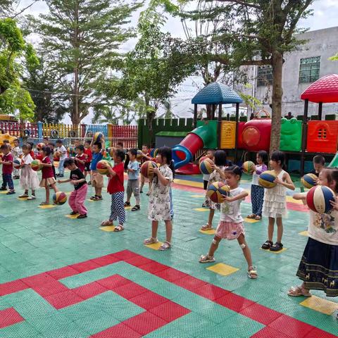 🍃叶之美🌺秋之歌💫，红苹果幼儿园大大一班十月生活美篇回顾剪影