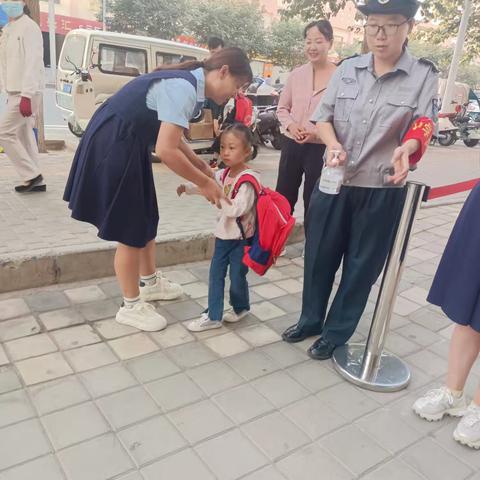 童之源幼儿园小一班 ——“新旅程，快乐起航”活动美篇