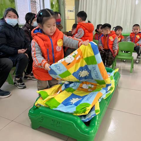 【泰建园·动态】自理自立，我能行——中二班自理能力展示活动