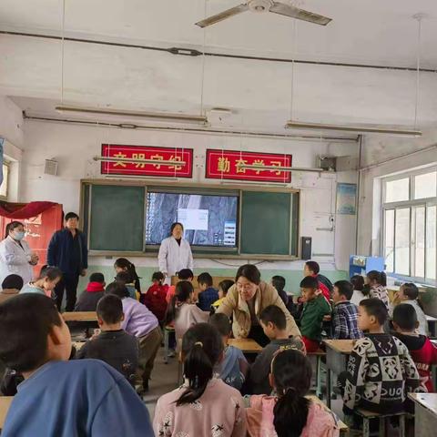 开张镇中心小学防治结核病知识讲座