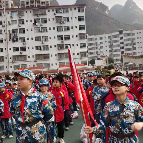 走进春天，享受阳光——金城江区第九小学四2班春游实录