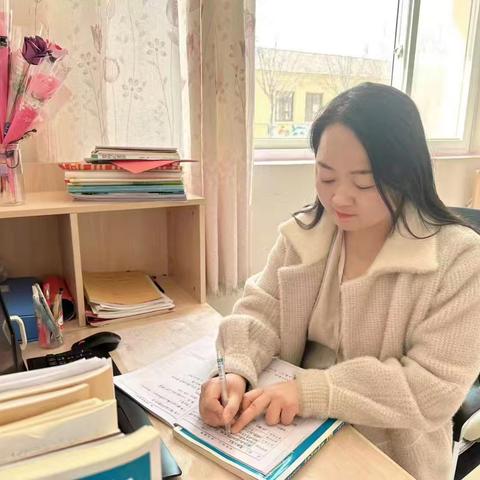 春风化雨滋桃李，德润心田育栋梁—记沧县风化店乡黄官屯小学陆园园老师先进师德事迹