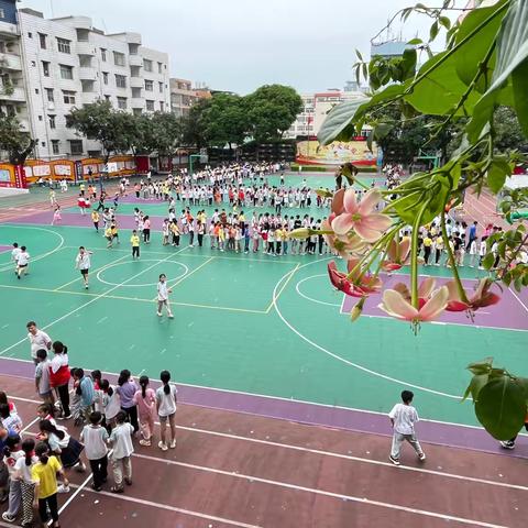 【尚美教育】“红领巾爱祖国 趣味童心游园会”―石羊塘小学开展“六·一”游园活动