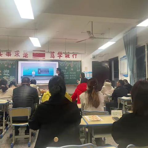 同心携手 慧润成长