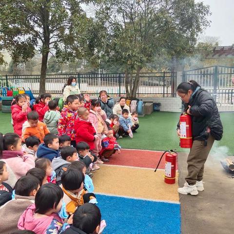 以“演”筑防，安全“童”行——记大岭村幼儿园2024年春季学期消防安全演练活动