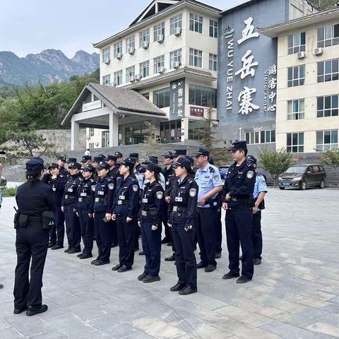 【五一我在岗 假期“警”相随】灵寿县公安局特巡警大队大队圆满完成五一景区安保任务