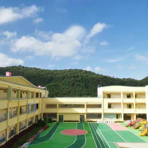 “入园一小步  成长一大步”——91922部队第一幼儿园小六班