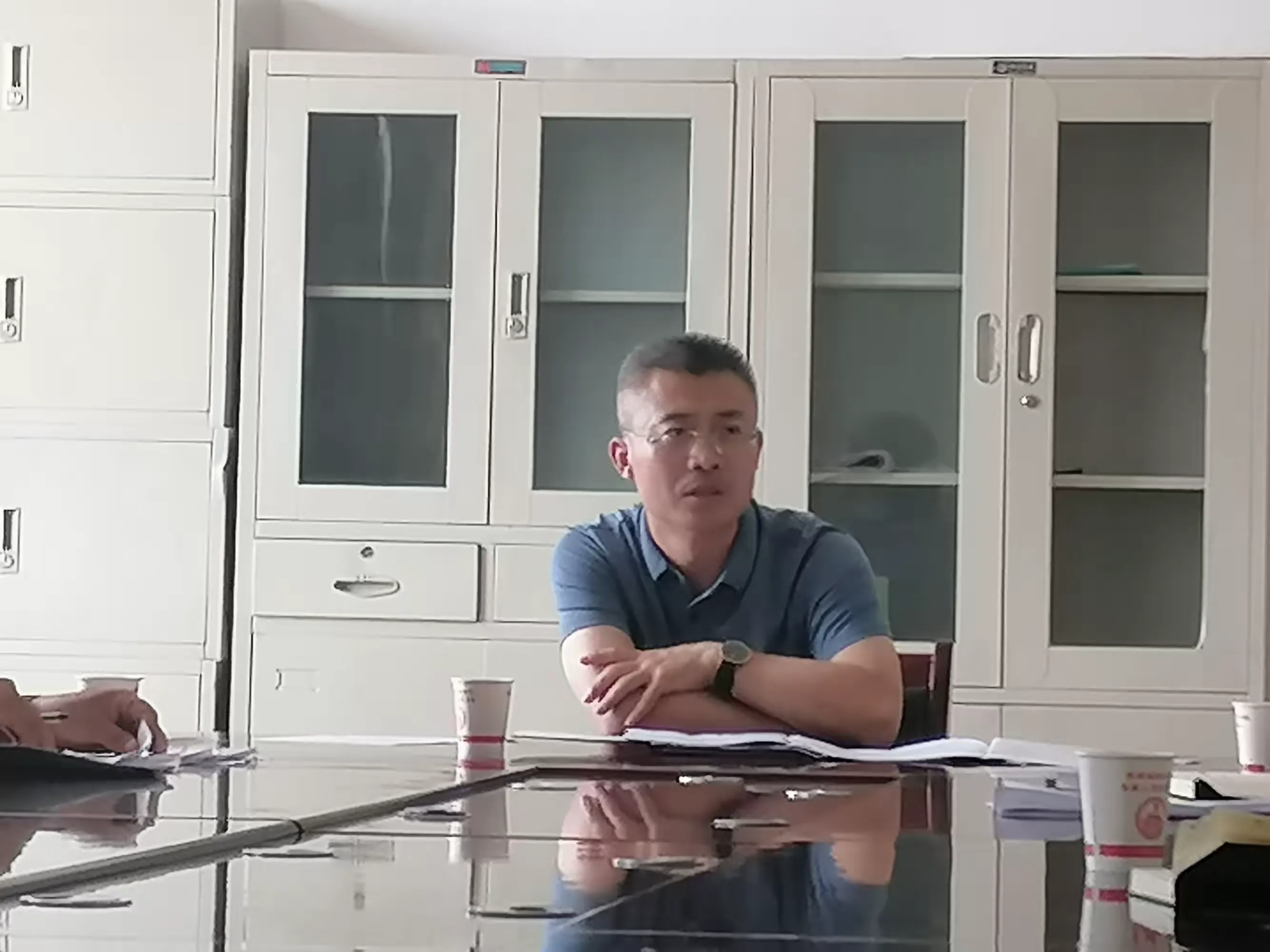 简篇-军户农场城镇管理服务中心关于落实第二巡察组反馈意见会议
