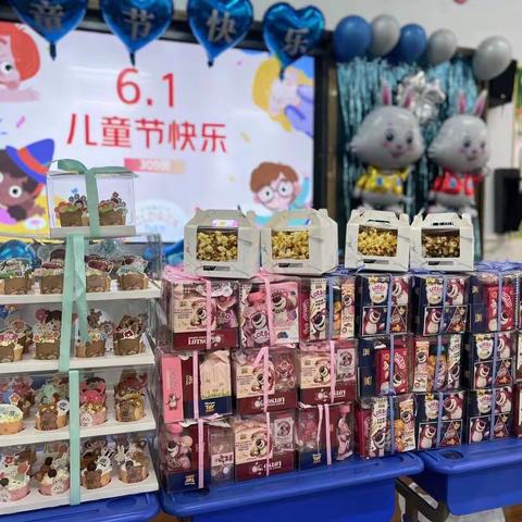 欢天喜地过“六一”，309班儿童节剪影。
