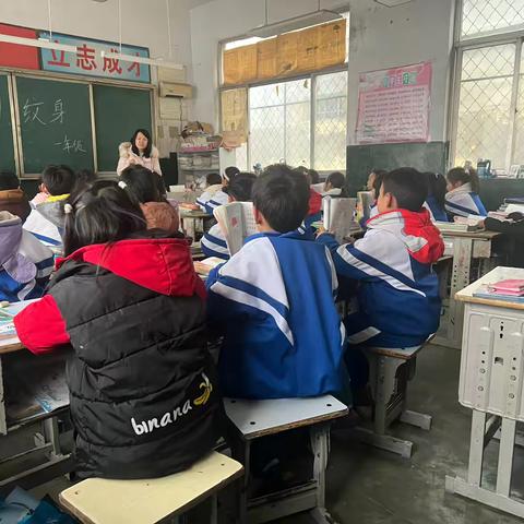 张湾镇吕沟小学抵制文身，维护身心健康与正面形象宣传教育