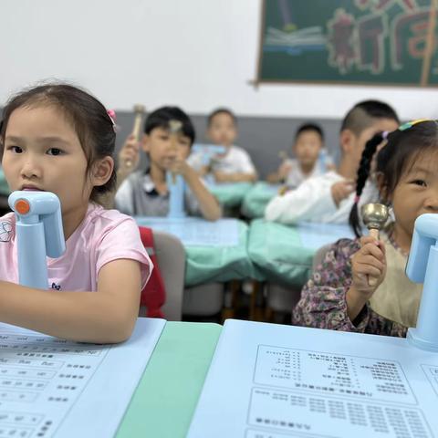 福其童&蓓蕾园学前二班9月份第二周精彩回顾