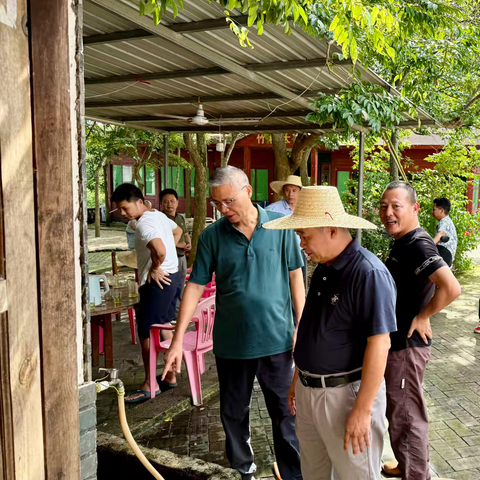 市政协主席蒋明清深入包点那大镇督导蚊媒传染病防控工作