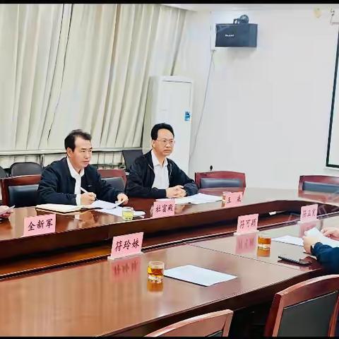 市政协副主席杜富殿赴排浦镇调研