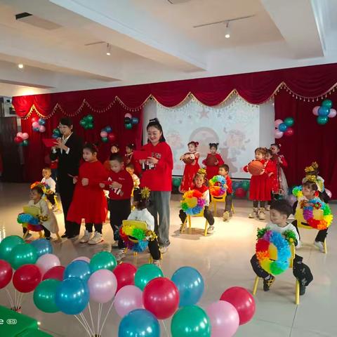 欢歌辞旧岁 策马迎元旦 2026年呼中区幼儿园 ﻿师幼共贺元旦联欢会