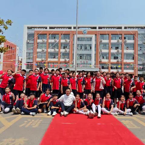 【莒县第四实验小学•乐真教育】五年级二班——“礼赞新时代，童心向未来”庆国际六一儿童节活动