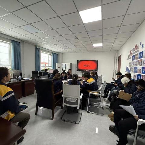 三坪信号车间：夯实人才培养基础，助力青工成长成才