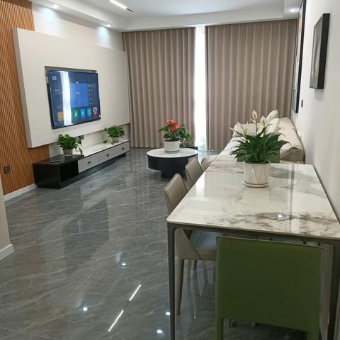 ❤❤降价了，天天向上20楼证65平，3室2卫，全新精装，全新家具电器，65.8万不包证老证中庭666198.