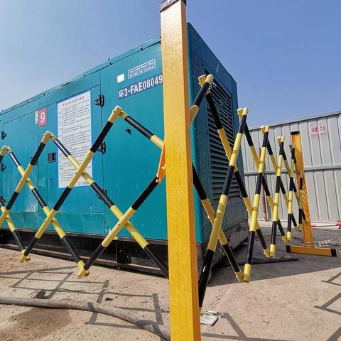 “未雨绸缪”二分垃圾分类转运中心项目部开展《备用发电机保电演练》活动。