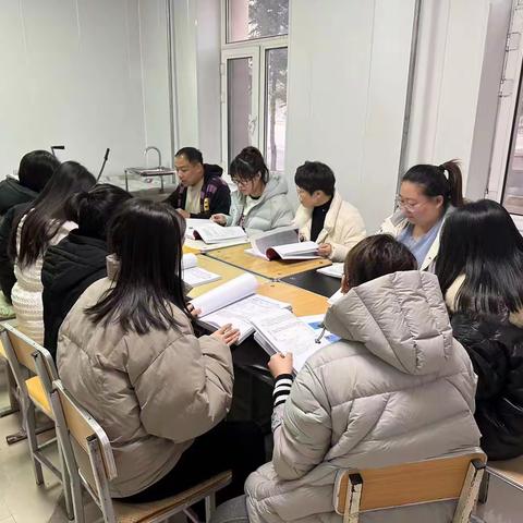 齐市卫校对2023年秋季学期国家免学费助学金名单进行全校公示
