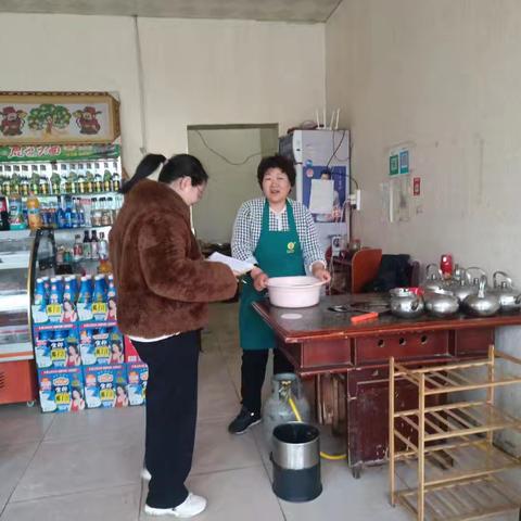 工业路社区开展消防安全隐患排查