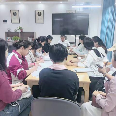 周玲选老师参加定安县城南中学“讲—练—评—用”高中组课堂教学大赛