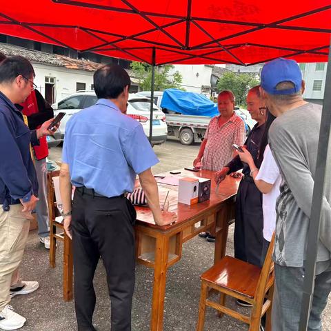 华数暖心服务送上门活动