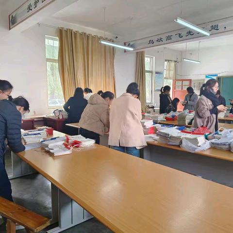 落实作业常规检查，促进教师专业提升——杜堂学区小学作业检查活动