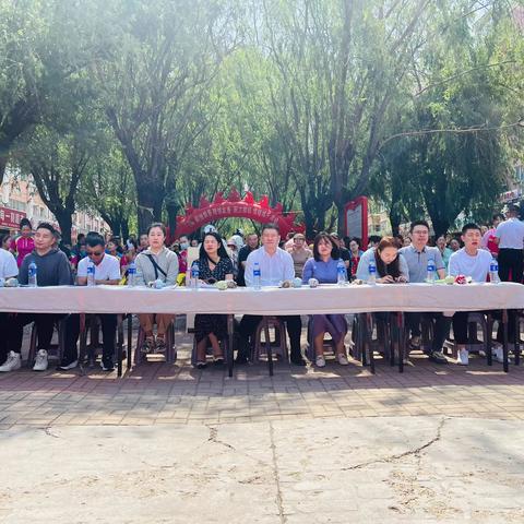 浓情端午暖民心    民族团结一家亲 	    —浑河站东街道世纪新城社区端午节主题活动