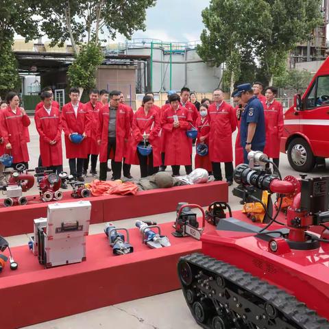 青年文明号丨利用“公众开放日”展示消防队伍风采