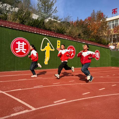 燃动赛场，智创未来——宜君县哭泉镇中心小学2025年秋季田径运动会