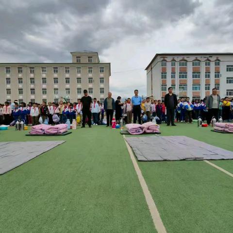 技能比拼展风采，劳动实践促成长——天祝三中首届劳动技能争霸赛圆满举行