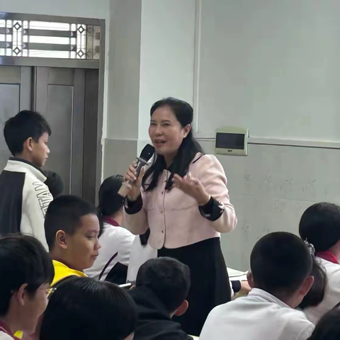 “书香致远 以导促读”——海口市海瑞学校苏小莉副校长公开课