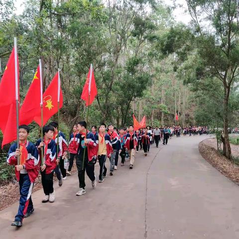 “缅怀革命先烈，弘扬烈士精神”—2023年横州市新福镇飞龙小学