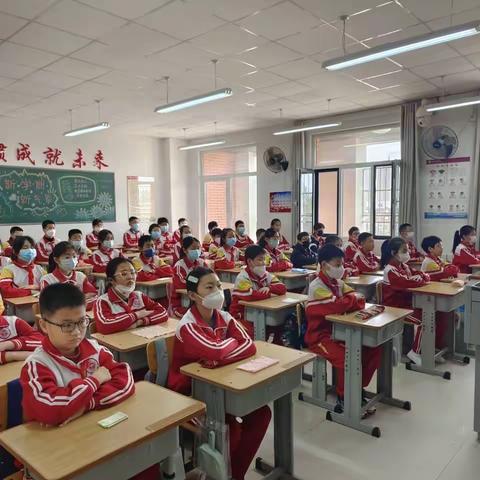 消防演练进校园防火安全记心间--蓟州区公乐小学主校区进行消防疏散演练