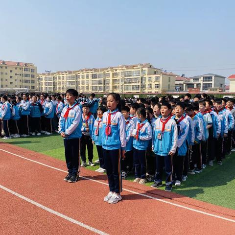 预防踩踏勤演练 安全教育润童心——卫辉市实验小学防踩踏疏散演练